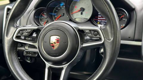 2016 Porsche Cayenne S