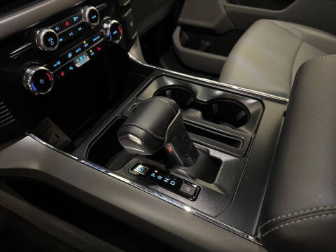 2025 Ford F-150 Lightning Pro