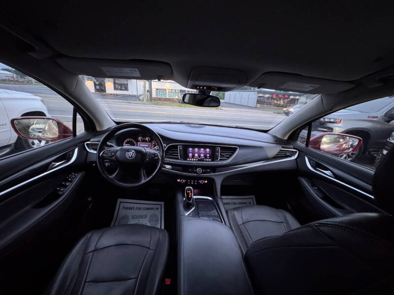 2020 Buick Enclave Essence