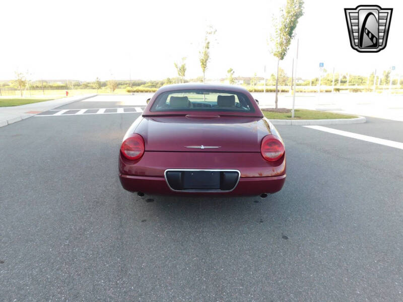 2004 Ford Thunderbird Deluxe