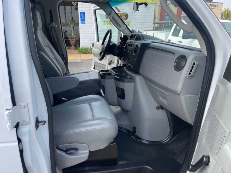 2013 Ford E-Series E-150