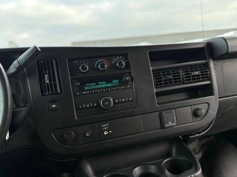 2017 Chevrolet Express 2500