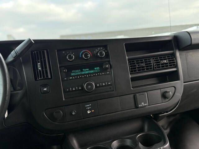 2017 Chevrolet Express 2500