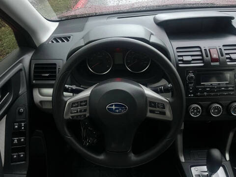 2015 Subaru Forester 2.5i