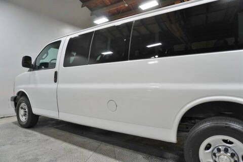 2018 Chevrolet Express LT 3500