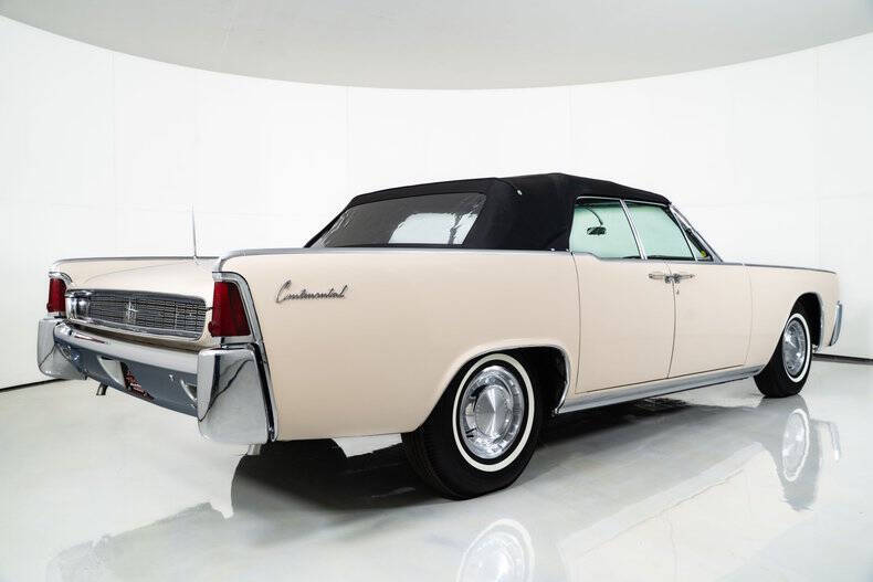 1962 Lincoln Continental