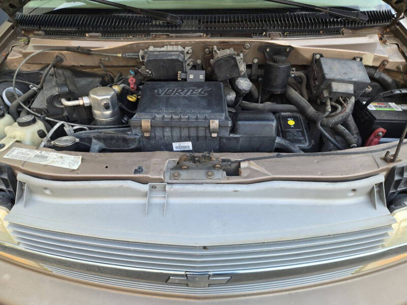 2003 Chevrolet Astro LS
