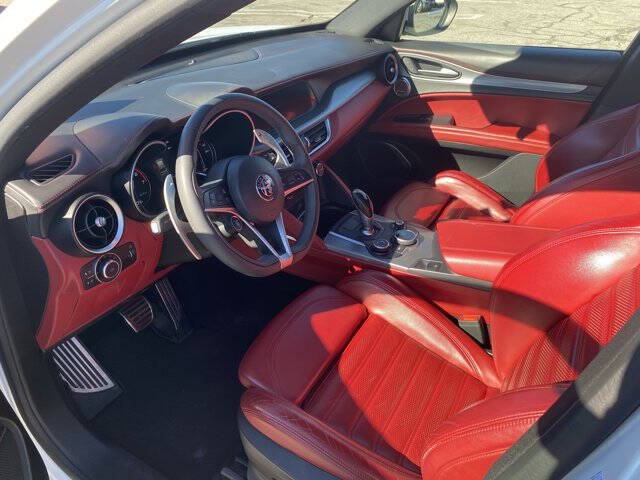 2019 Alfa Romeo Stelvio Ti Sport