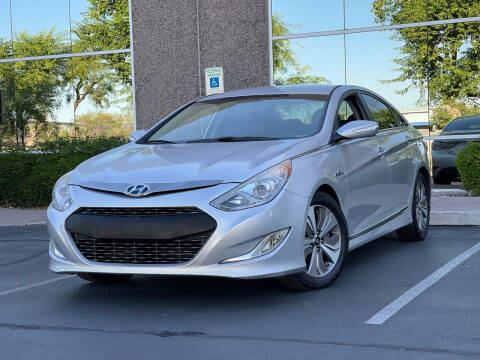 2013 Hyundai Sonata Hybrid for sale at SNB Motors in Mesa AZ