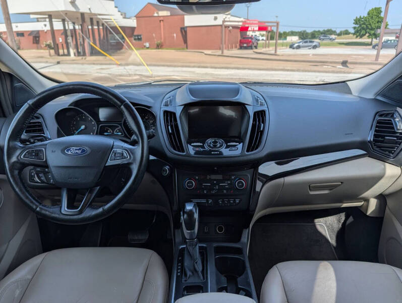 2019 Ford Escape Titanium