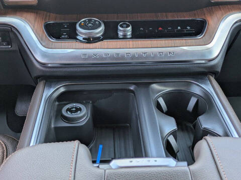 2026 Ford Expedition MAX King Ranch