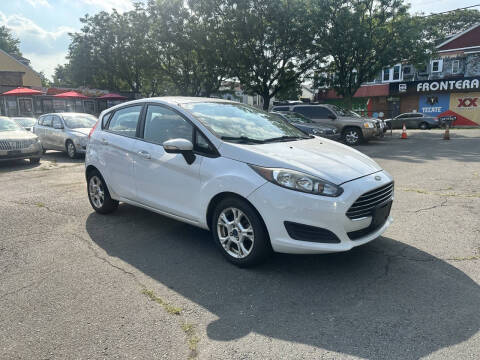 2015 Ford Fiesta SE