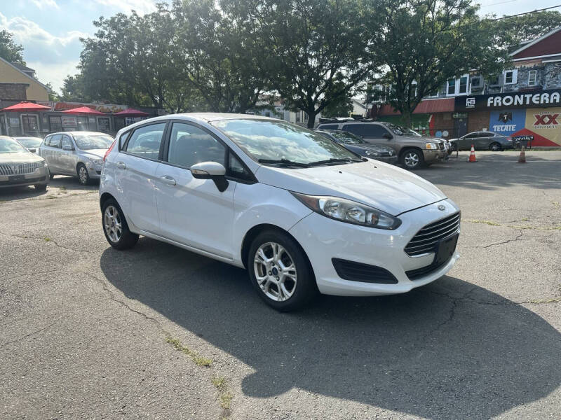 2015 Ford Fiesta SE