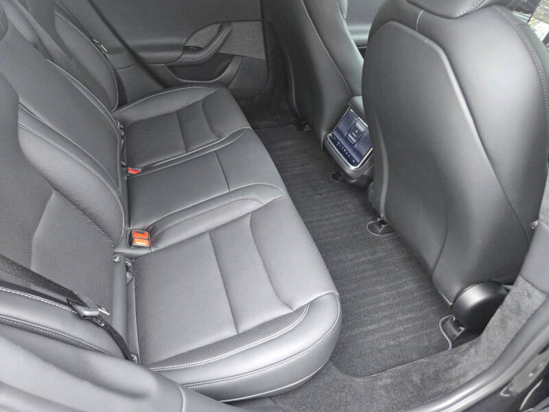 2024 Tesla Model S Plaid