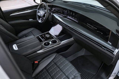 2025 Cadillac Escalade-V