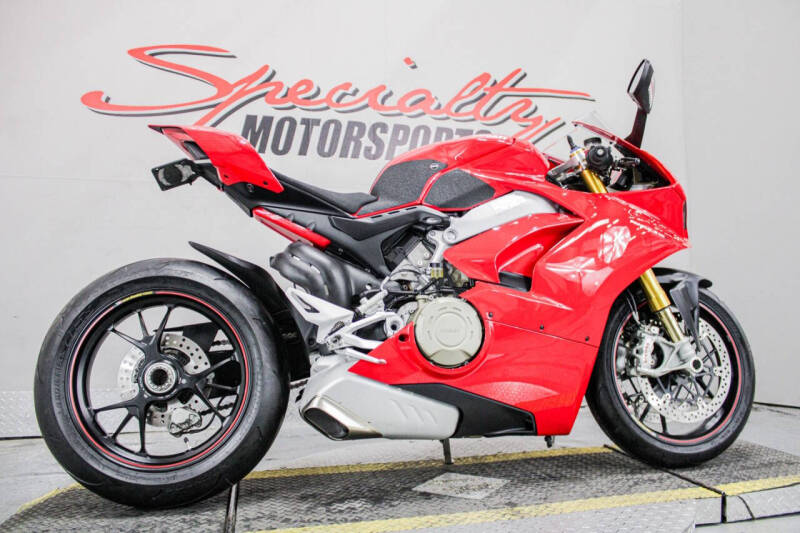 2018 Ducati Panigale V4 S