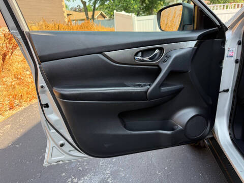 2014 Nissan Rogue SV