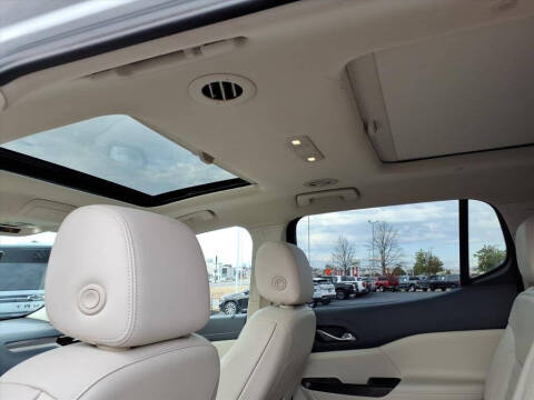 2021 GMC Acadia Denali