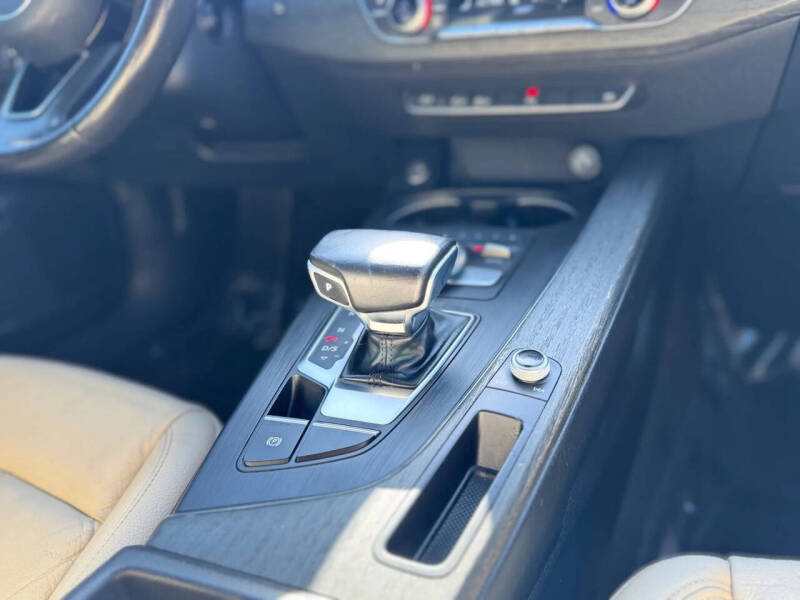 2017 Audi A4 2.0T quattro Premium Plus