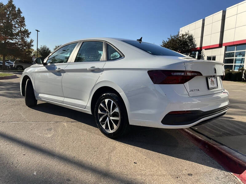 2024 Volkswagen Jetta S