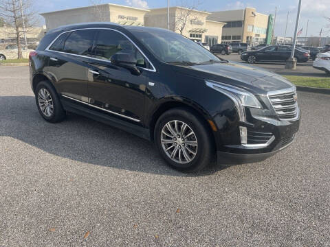 2017 Cadillac XT5 for sale at JOE BULLARD USED CARS in Mobile AL
