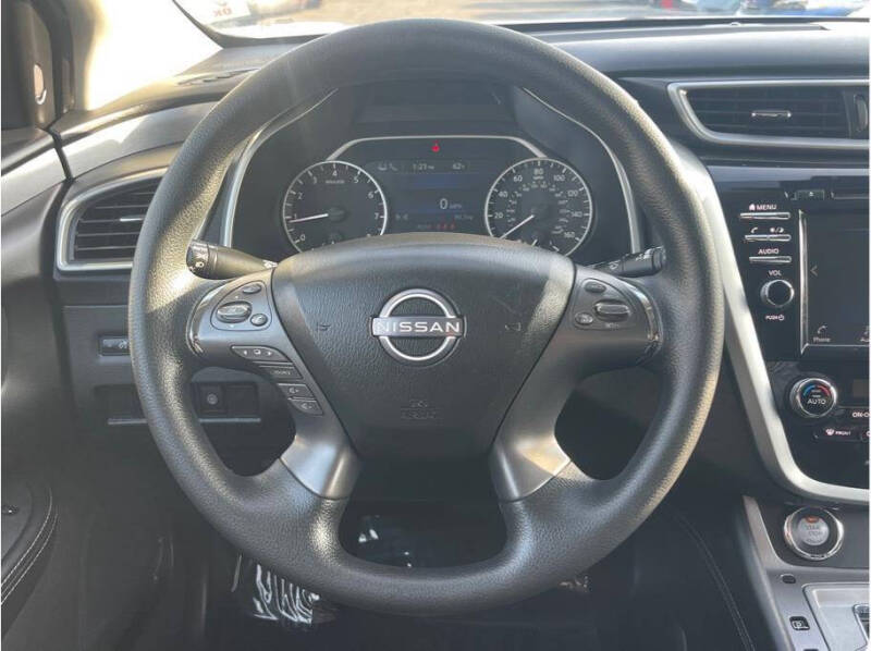 2023 Nissan Murano S