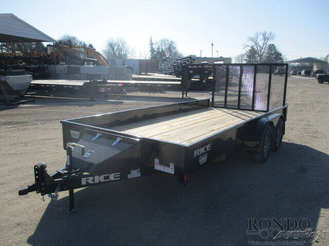 2022 Rice Trailers Utility TST8216 for sale at Rondo Truck & Trailer in Sycamore IL