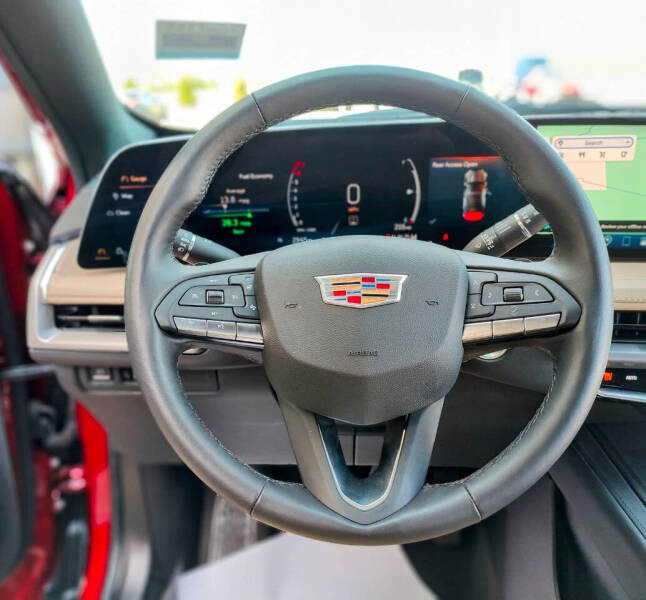 2024 Cadillac XT4 Premium Luxury