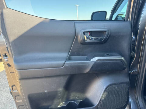 2018 Toyota Tacoma TRD Sport