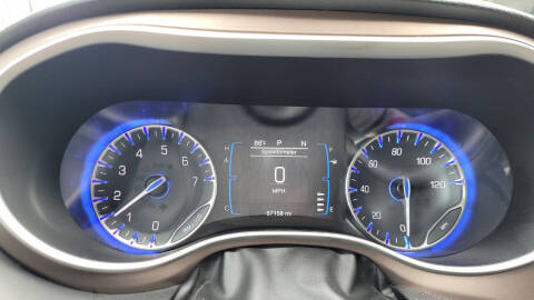 2017 Chrysler Pacifica LX