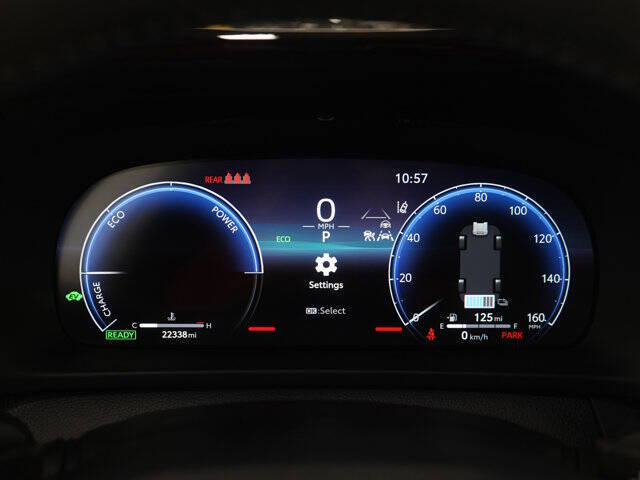 2025 Toyota Crown Signia XLE