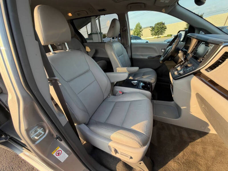 2018 Toyota Sienna
