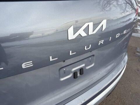 2023 Kia Telluride S