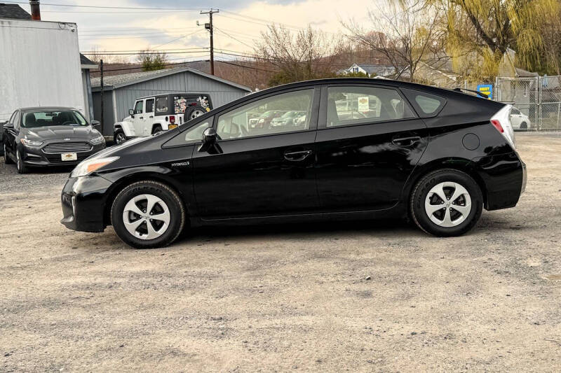 2014 Toyota Prius Three