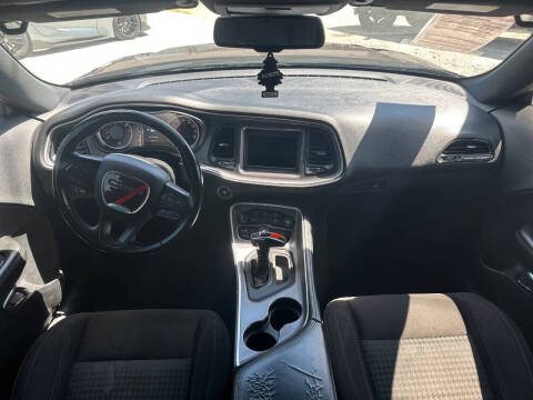 2020 Dodge Challenger SXT