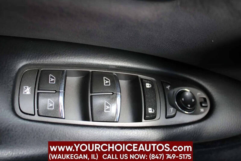 2017 Nissan Armada SV