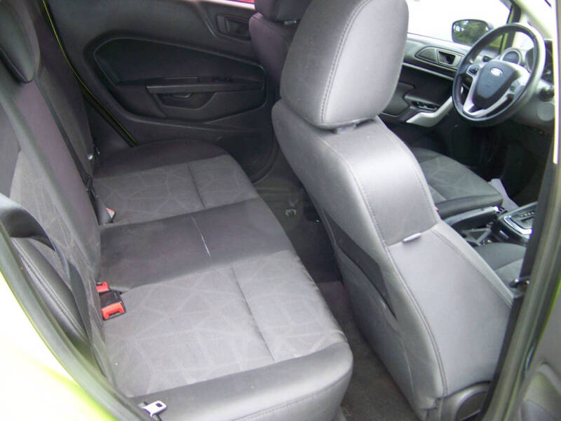 2012 Ford Fiesta SES