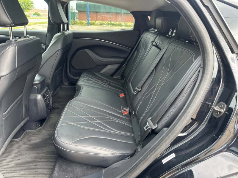 2021 Ford Mustang Mach-E California Route 1