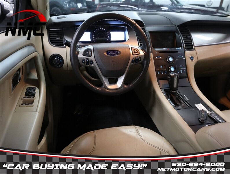 2015 Ford Taurus SEL