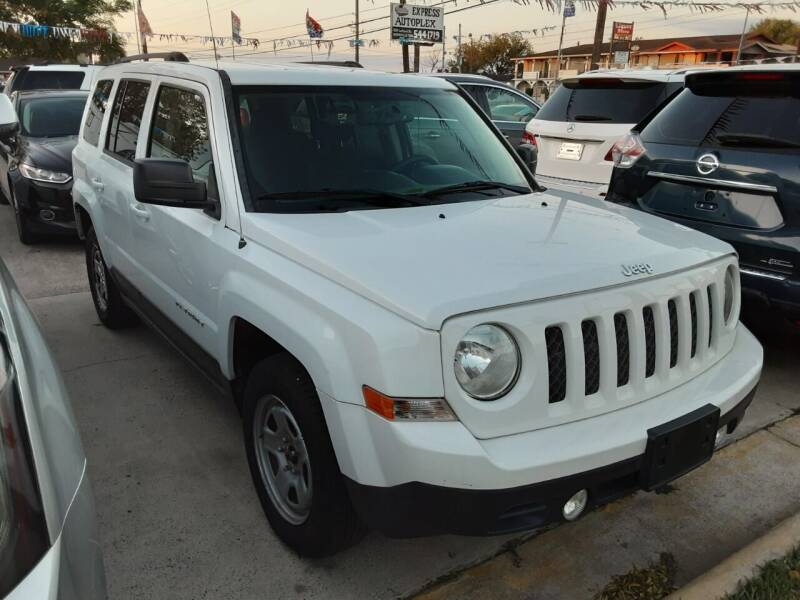 2017 Jeep Patriot for sale at Express AutoPlex in Brownsville TX