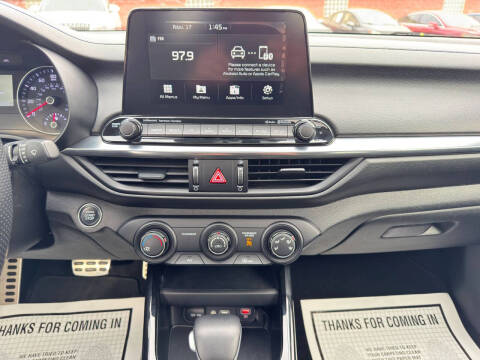 2021 Kia Forte GT Line