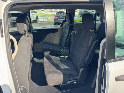 2016 Dodge Grand Caravan SE