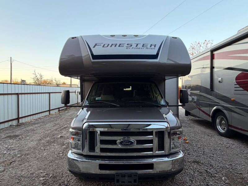 2019 Forest River Forester 3041DS