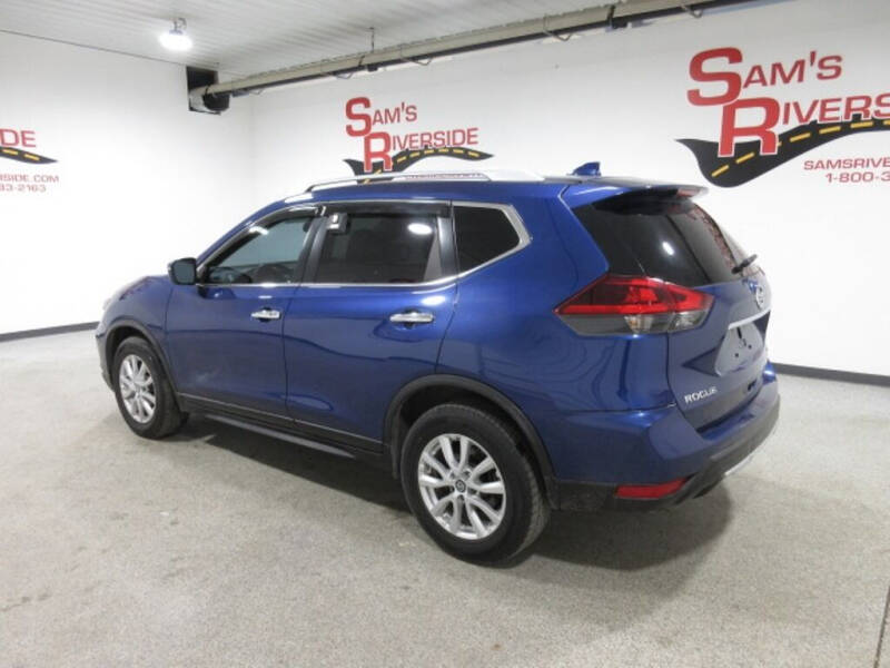 2018 Nissan Rogue SV