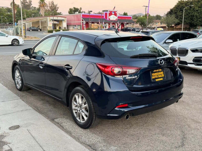 2017 Mazda MAZDA3 Sport