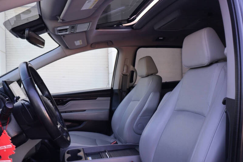 2019 Honda Odyssey Elite