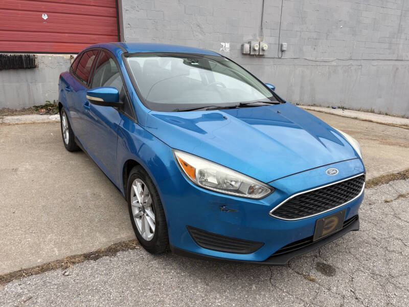 2015 Ford Focus SE's photo