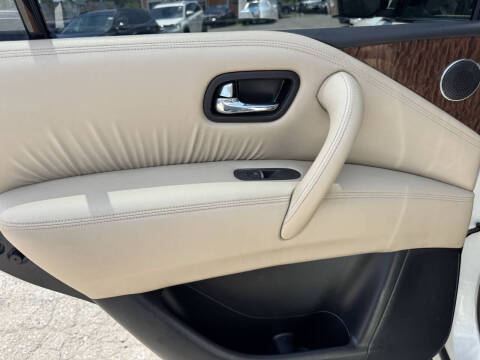 2017 Nissan Armada SL