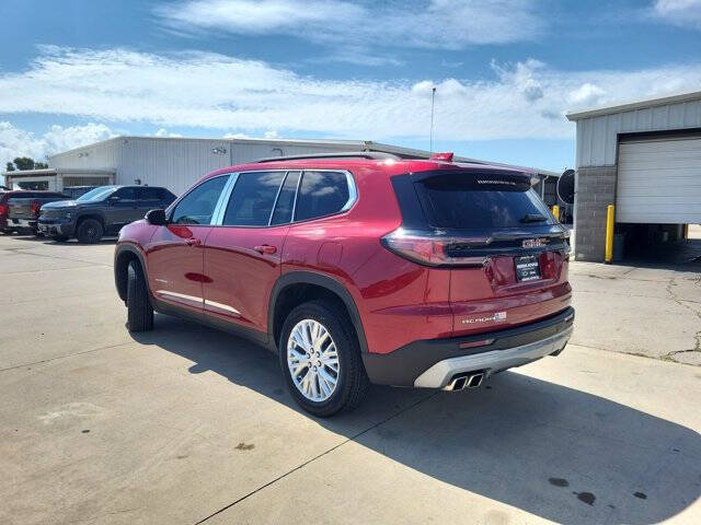 2024 GMC Acadia Elevation