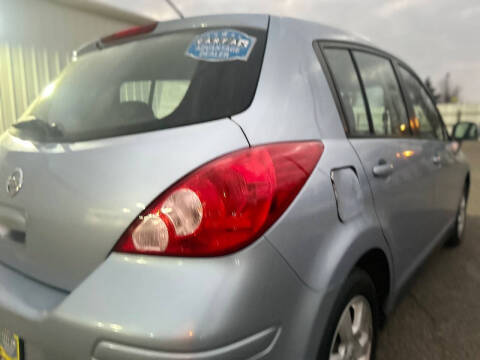 2009 Nissan Versa 1.8 SL